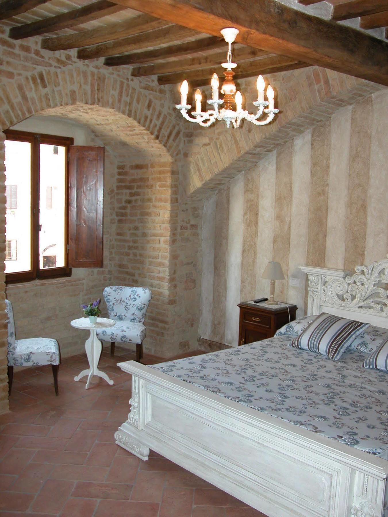 فندق Al Pozzo Dei Desideri سان جيمينيانو المظهر الخارجي الصورة