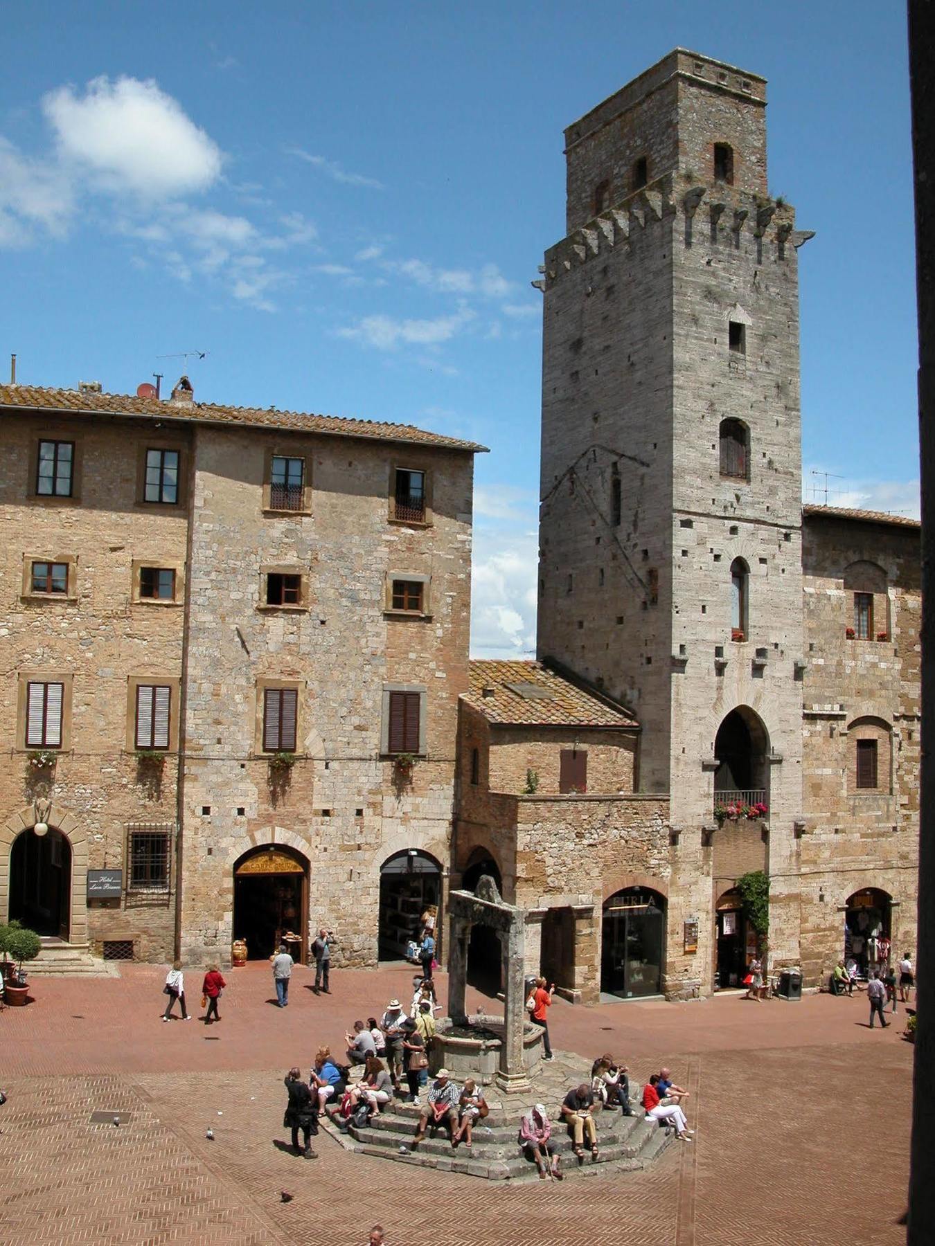 فندق Al Pozzo Dei Desideri سان جيمينيانو المظهر الخارجي الصورة